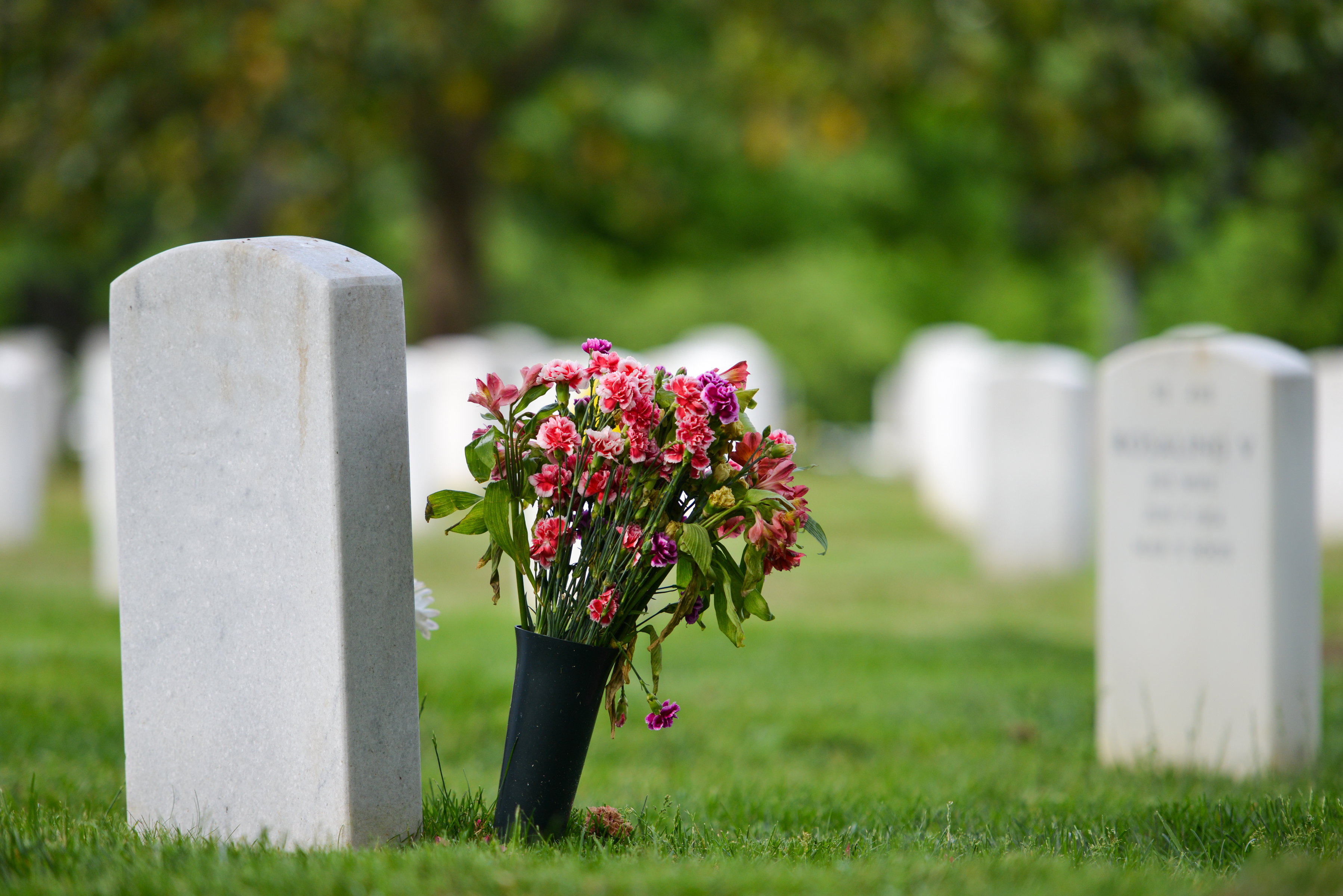 What Factors Should You Consider When Choosing a Funeral Directors