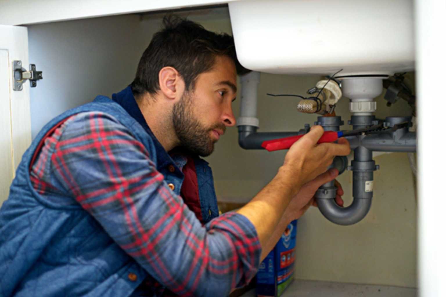 5 Common Plumbing Mistakes to Avoid in Homes