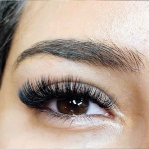 Hybrid eyelash Extensions